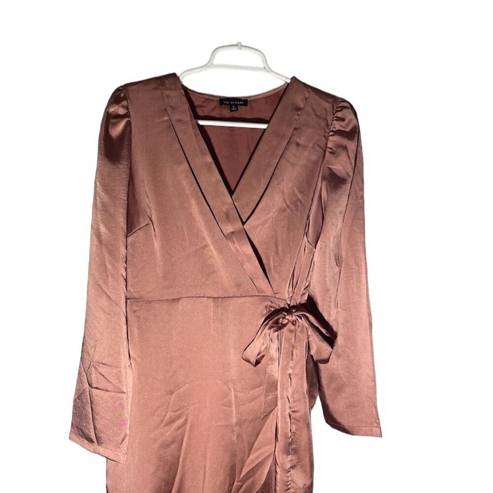 Blu Pepper Women's Satin Wrap Dress Mauve Long Sleeve V-Neck Tie Knee-Length